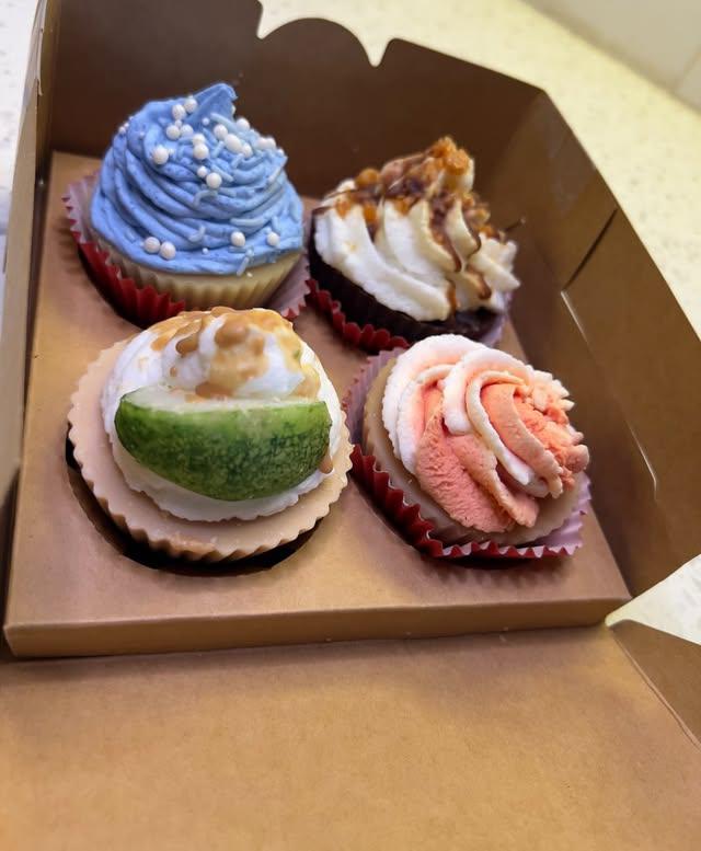 Variety pack ( 4 pk) orange cream, butter cream, chocolate cheesecake & caramel apple