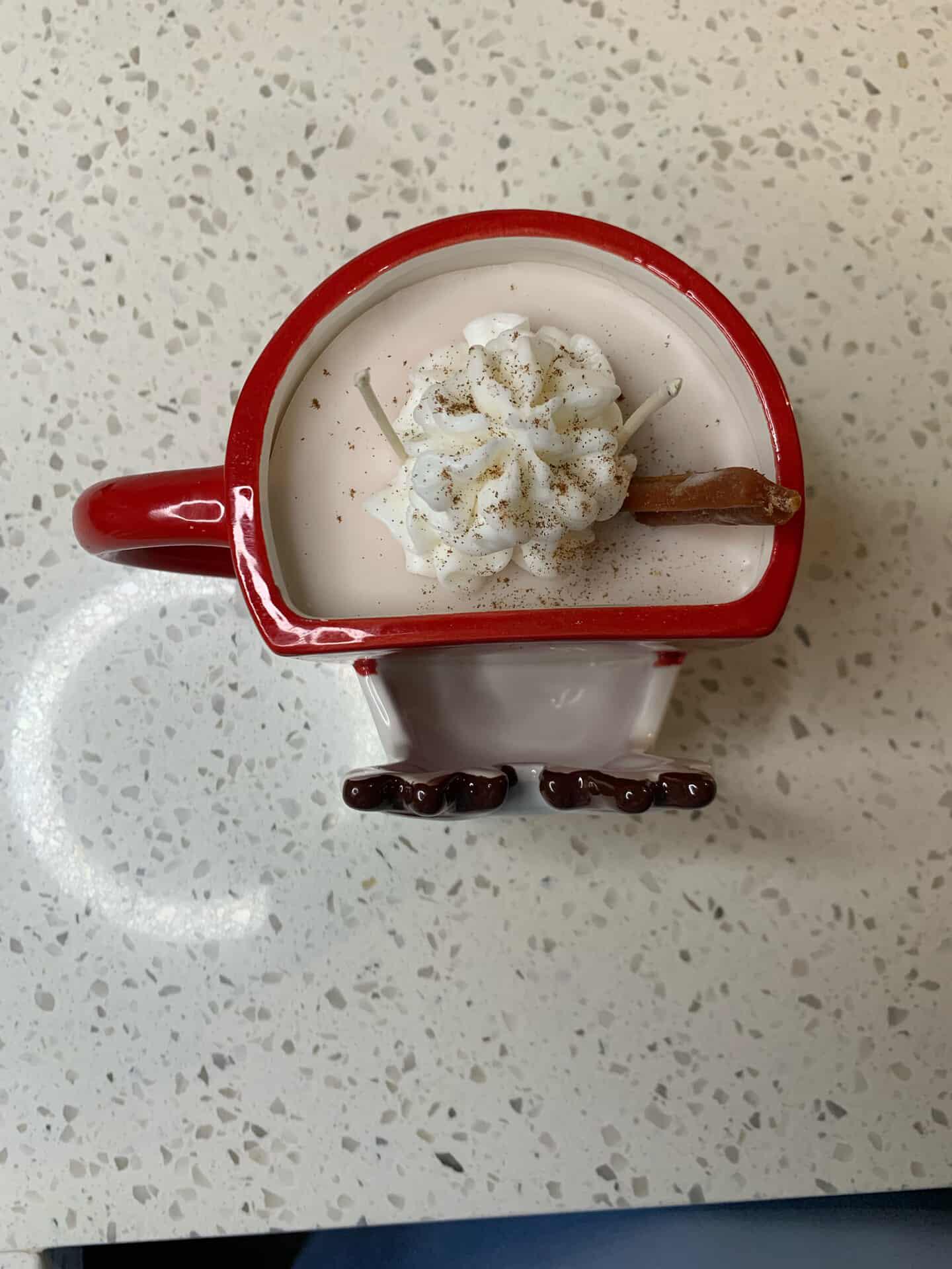 Egg nog (decor only)