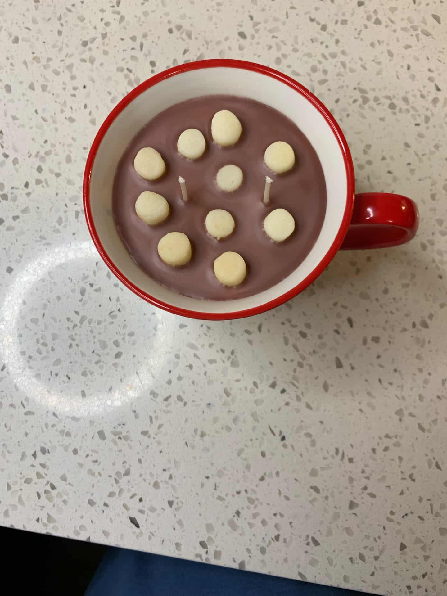 Hot chocolate ( decor only )