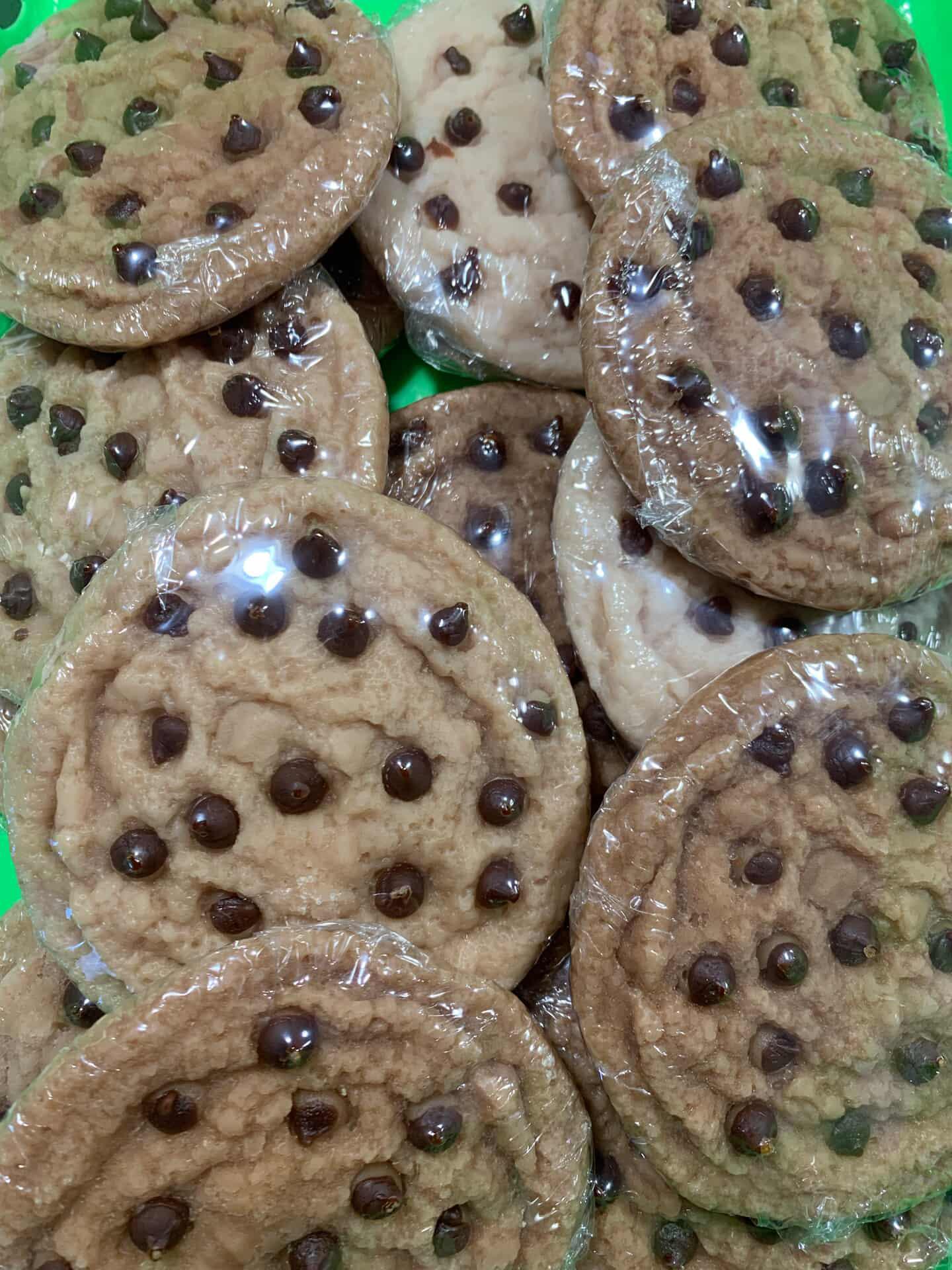 Chocolate chip cookie wax melts